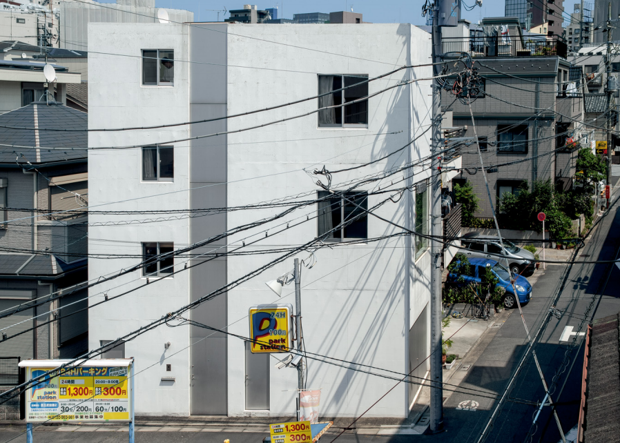 五反田宅 House in Gotanda
El Croquis 191 长谷川豪 Go Hasegawa